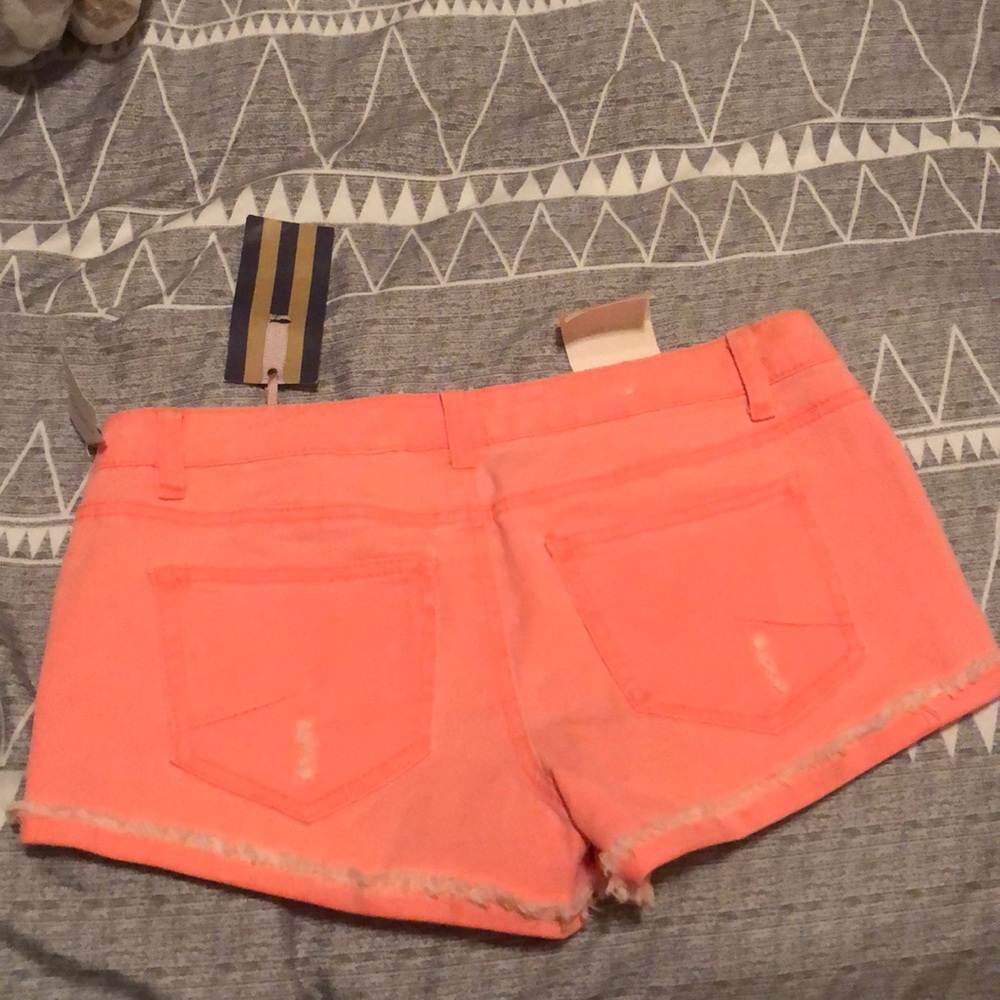 Shorts - Picture 2 of 2